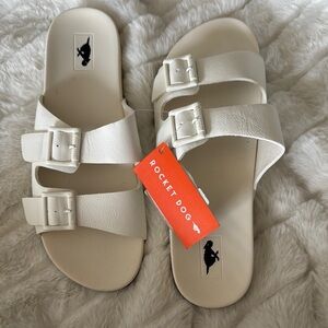 Rocket Dog White Sandals